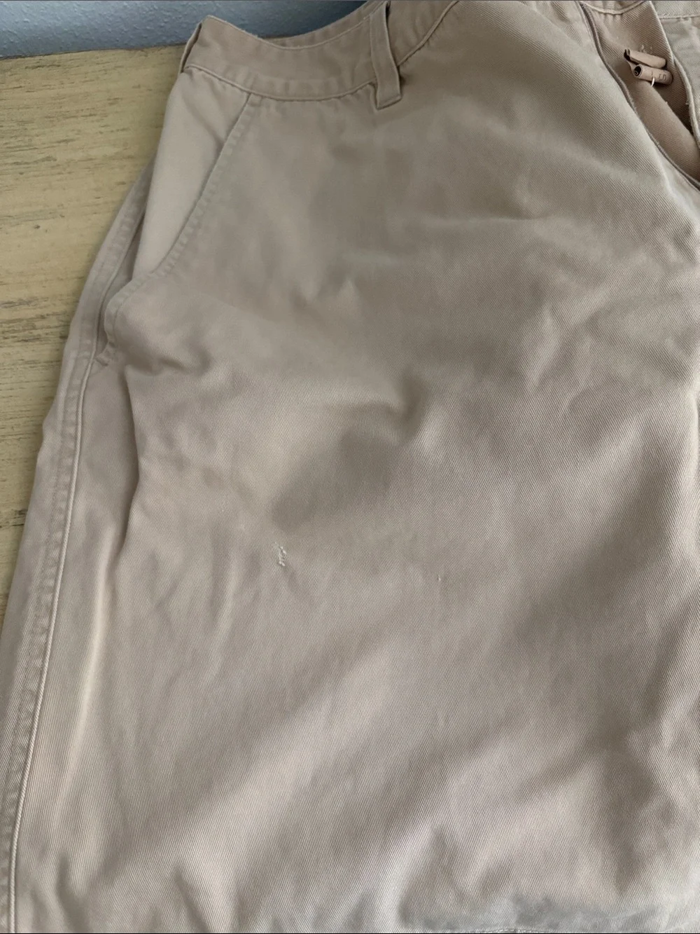Men's Casual WEDGE Khaki Shorts!